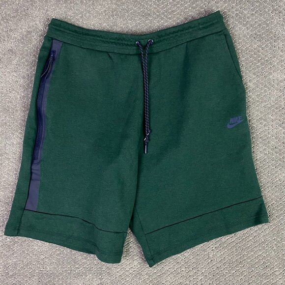 NWOT Nike Sportswear Tech Fleece Shorts Men's 2XL Green Gym Running Athletic - Picture 1 of 13